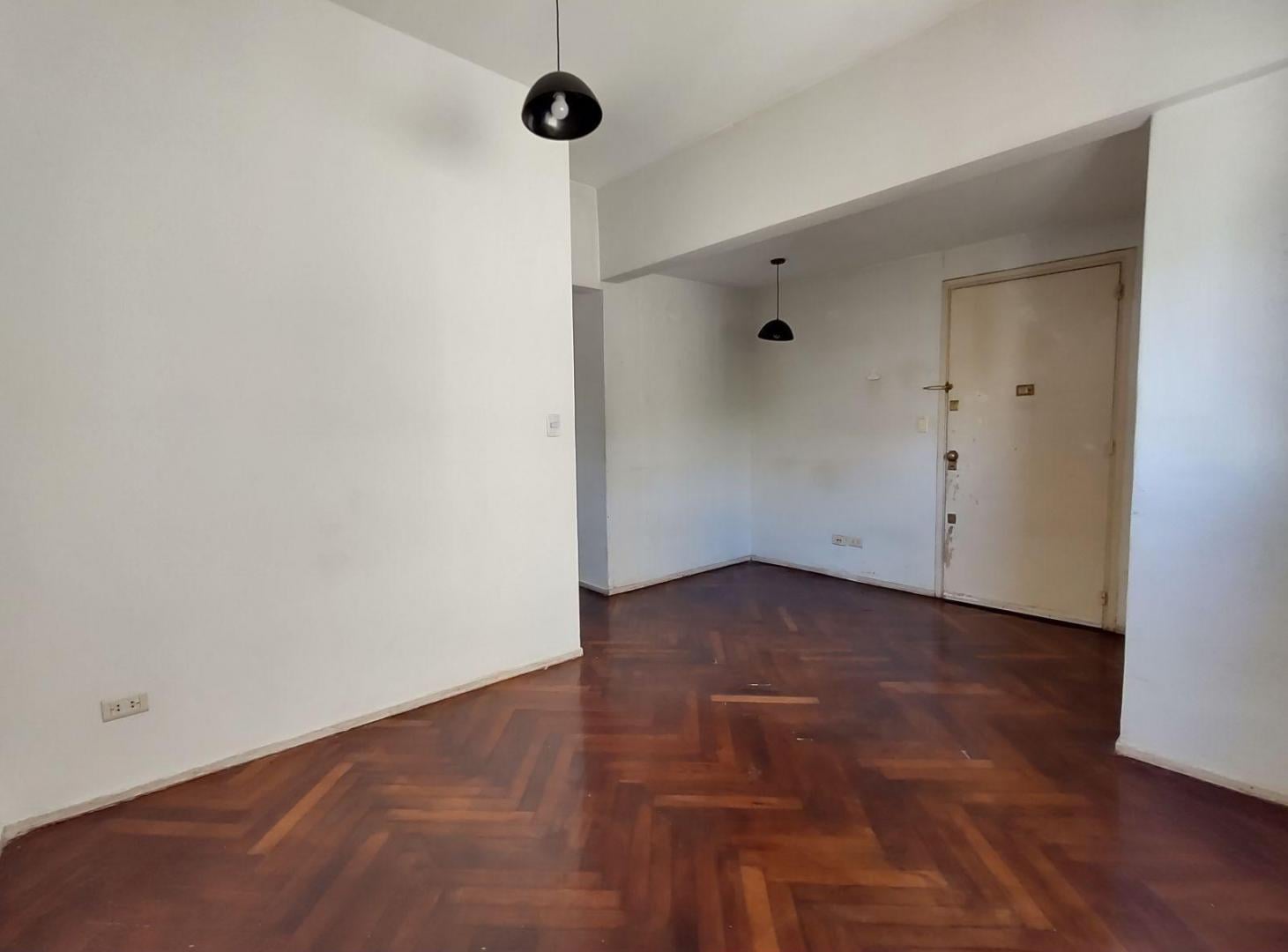 Foto de Luminoso departamento de 2 ambientes con vestidor, imagen 4