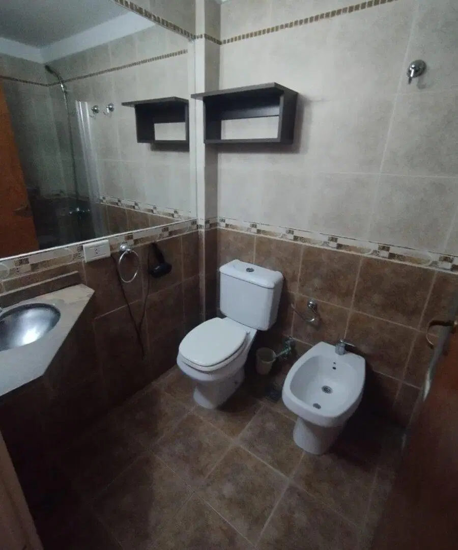 Monoambiente Amoblado equipado Edf Pileta y Solárium 4