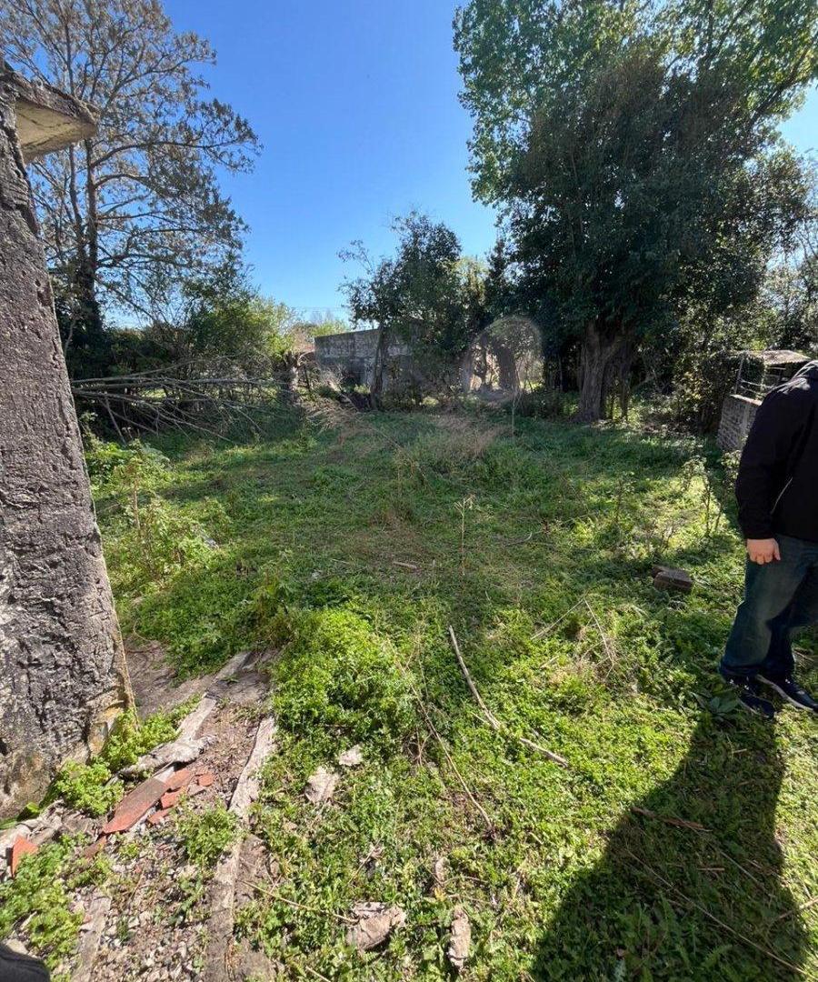 Foto de Casa en VENTA a refaccionar con lote en lote 375 metros GOROSTIAGA, imagen 4