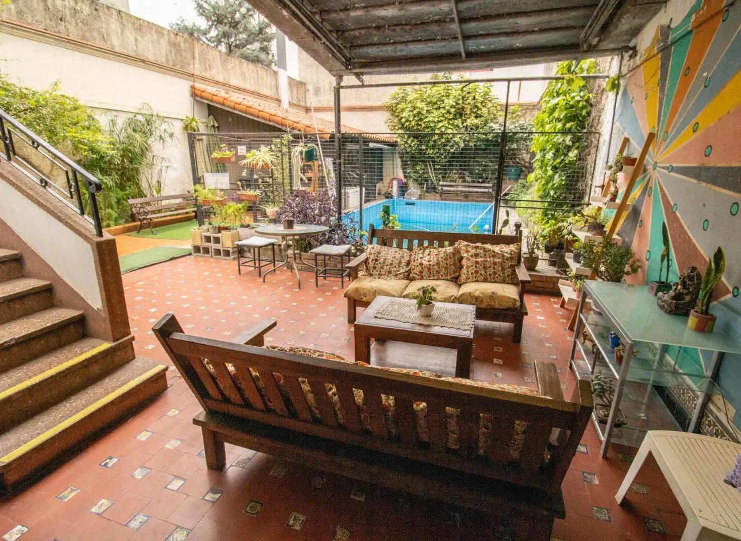 Hermosa Casa 8 Ambientes con Patio y Terraza - 3 Plantas - Destino comercial - 320m² - Palermo 3