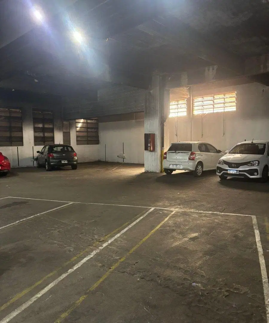 Planta Baja completa uso comercial 630 m2 5
