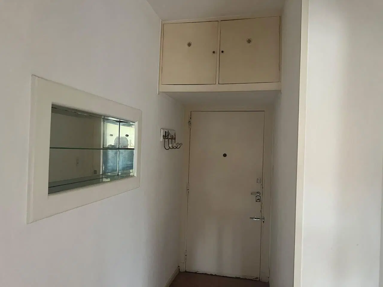 Departamento con balcón terraza a 1 cuadra de la quinta presidencial 1