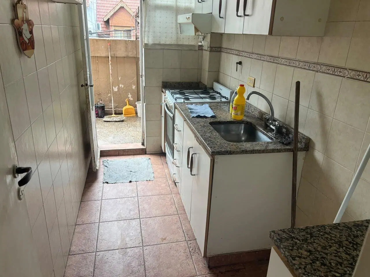 Departamento con balcón terraza a 1 cuadra de la quinta presidencial 5