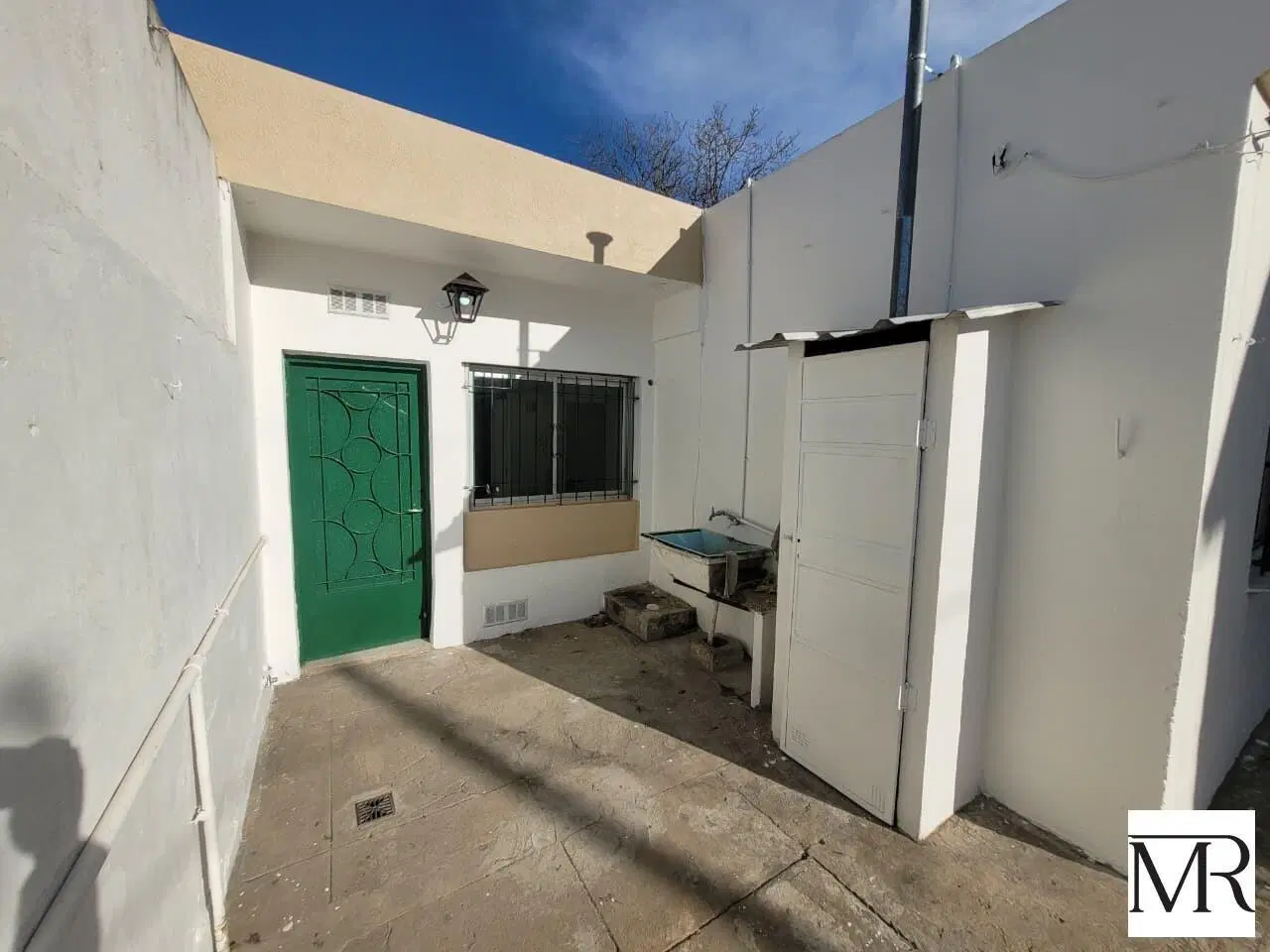 PH tipo CASA al frente con ingreso propio, excelente estado! 3
