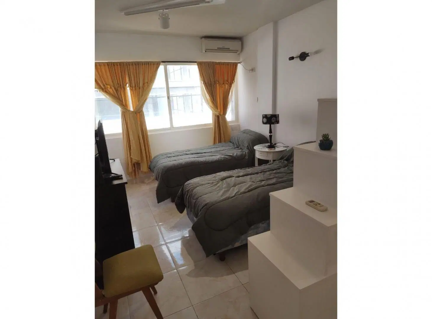 San Nicolas, Esmeralda 400, 1 amb y medio, 27m2, usd 450+ expensas e impuestos (alq min 3 meses) 5