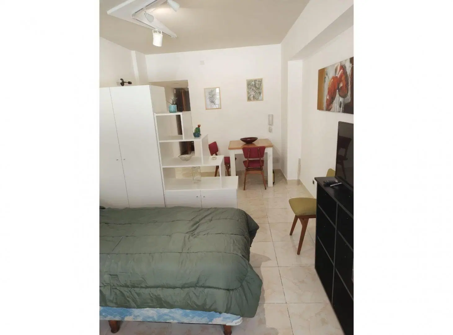San Nicolas, Esmeralda 400, 1 amb y medio, 27m2, usd 450+ expensas e impuestos (alq min 3 meses) 1