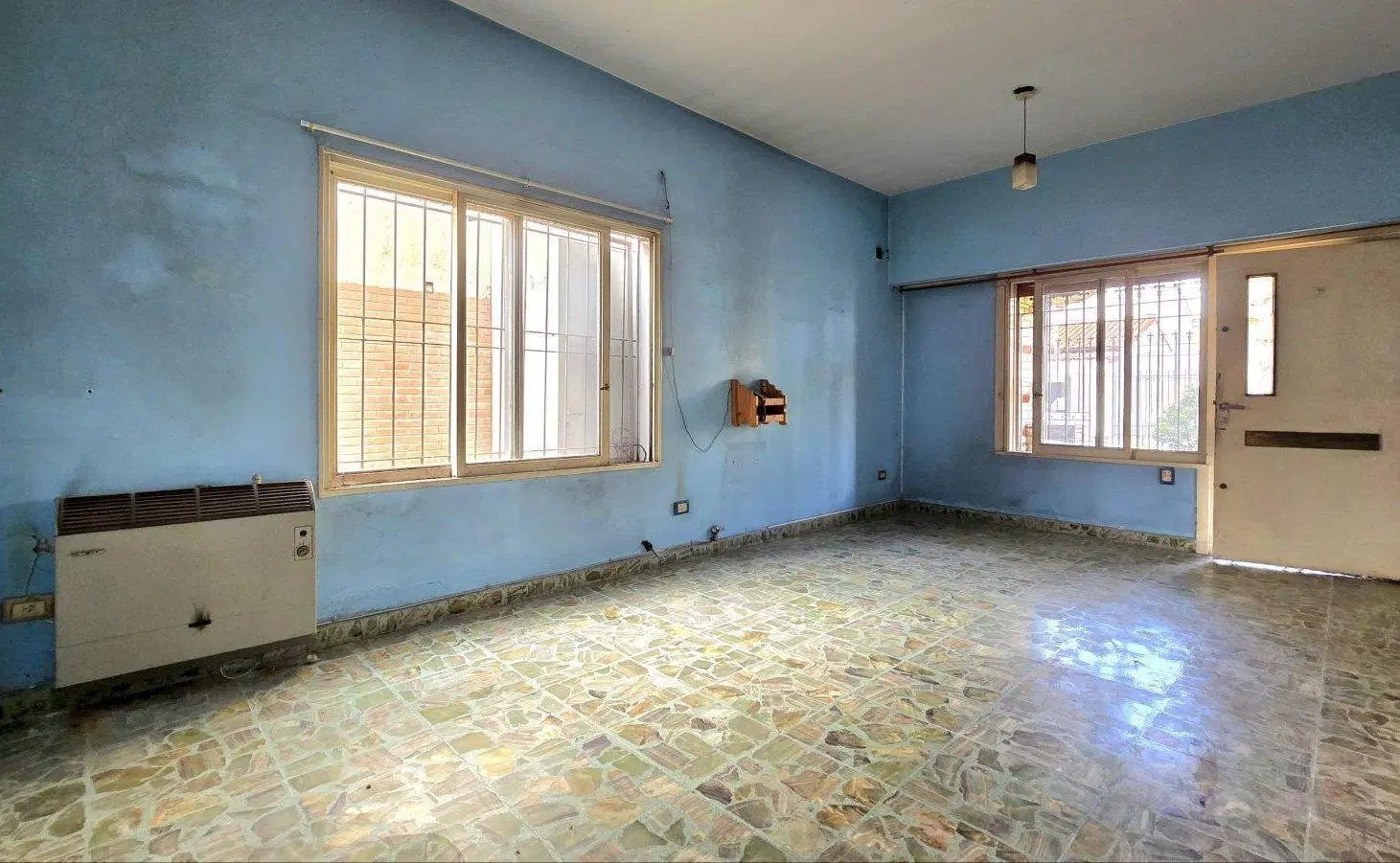 Venta PH 3 ambientes con cochera en Caseros 4