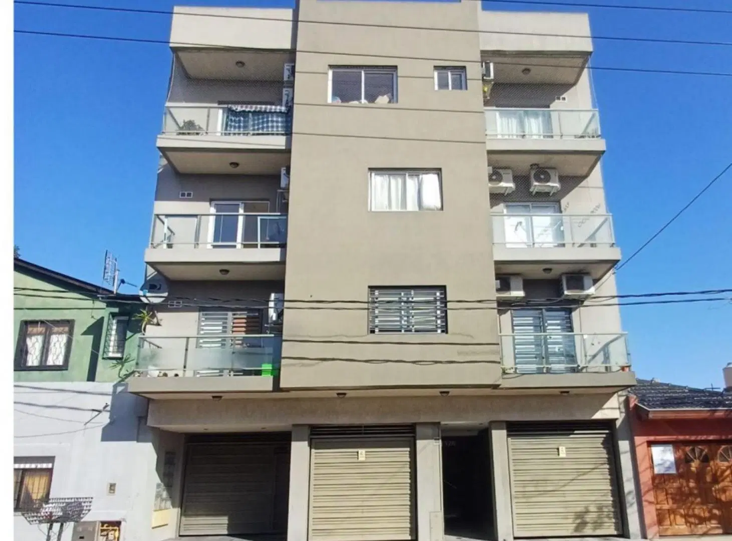 La Paz monoambiente, San Justo 2