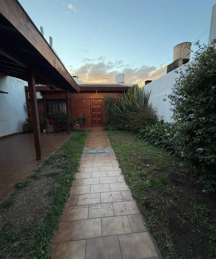 Casa lote propio, San Justo 5