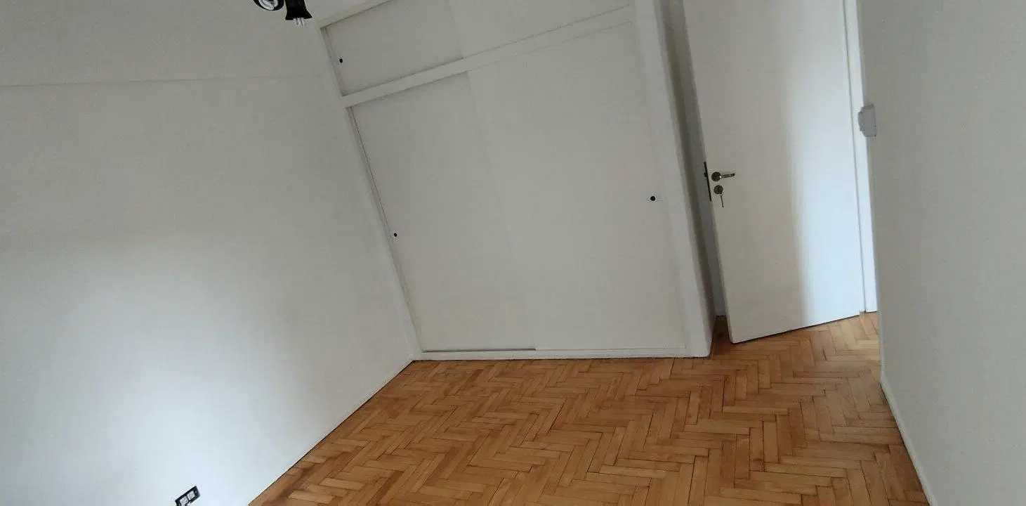 Alquiler Departamento 3 ambientes muy luminoso con balcon al frente 8