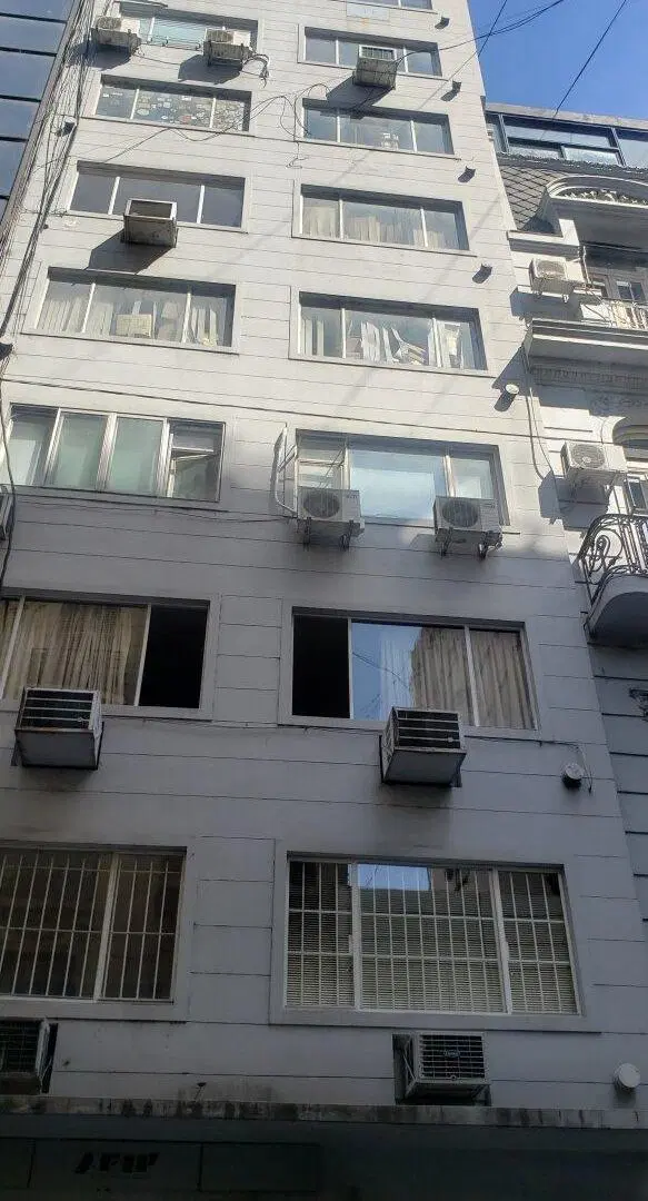 ALQUILER OFICINA TRIBUNALES Av. Corrientes y Talcahuano Inmejorable! 3