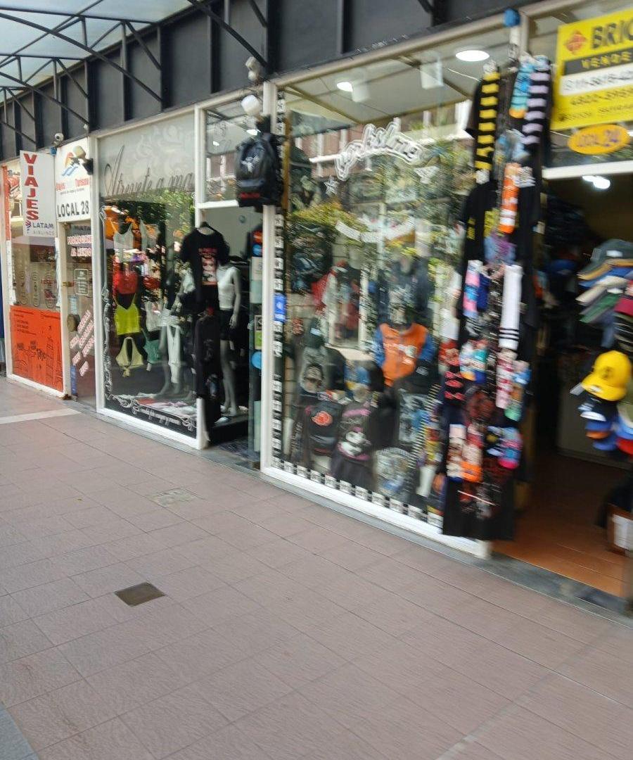 Foto de HERMOSO LOCAL 3 PLANTAS 67MTS 2 EN EL CORAZON ONCE GALERIA IMPERIAL 35 MTS AV CORRIENTES, imagen 1