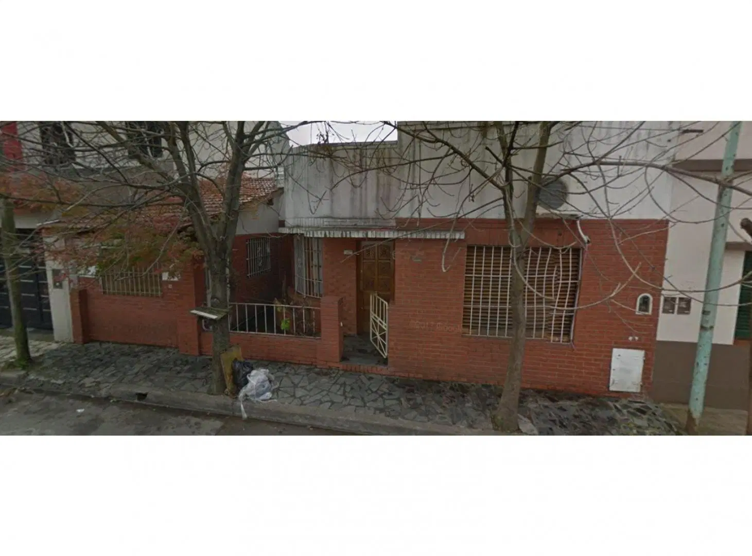 CASA AMERICANA EN UNA PLANTA MUY SOLIDA ZONA COLEGIO WARD, VILLA SARMIENTO 1