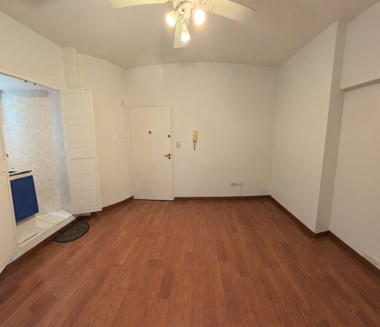 Foto de Venta | Luminoso departamento 2 ambientes – San Nicolás / Congreso, imagen 3
