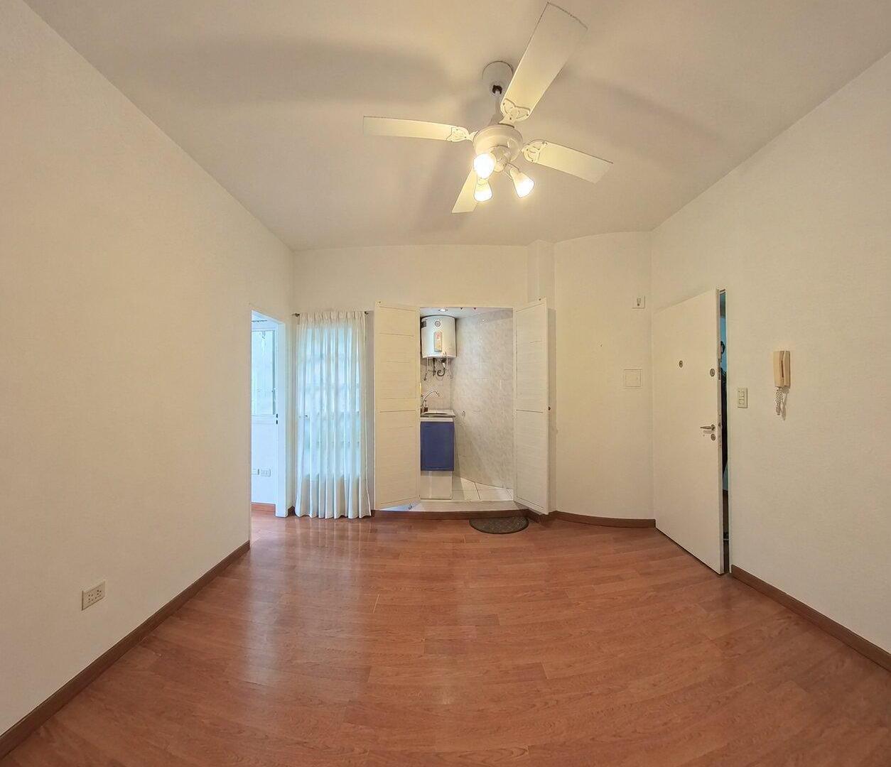 Foto de Venta | Luminoso departamento 2 ambientes – San Nicolás / Congreso, imagen 2