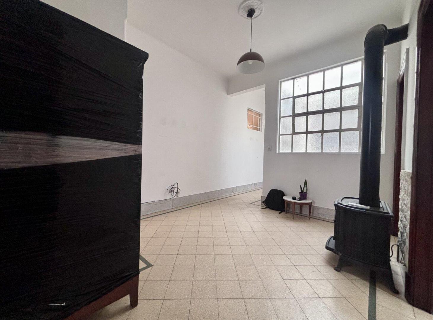 Foto de Imperdible departamento estilo PH de 3 ambientes con dependencia, muy, imagen 1