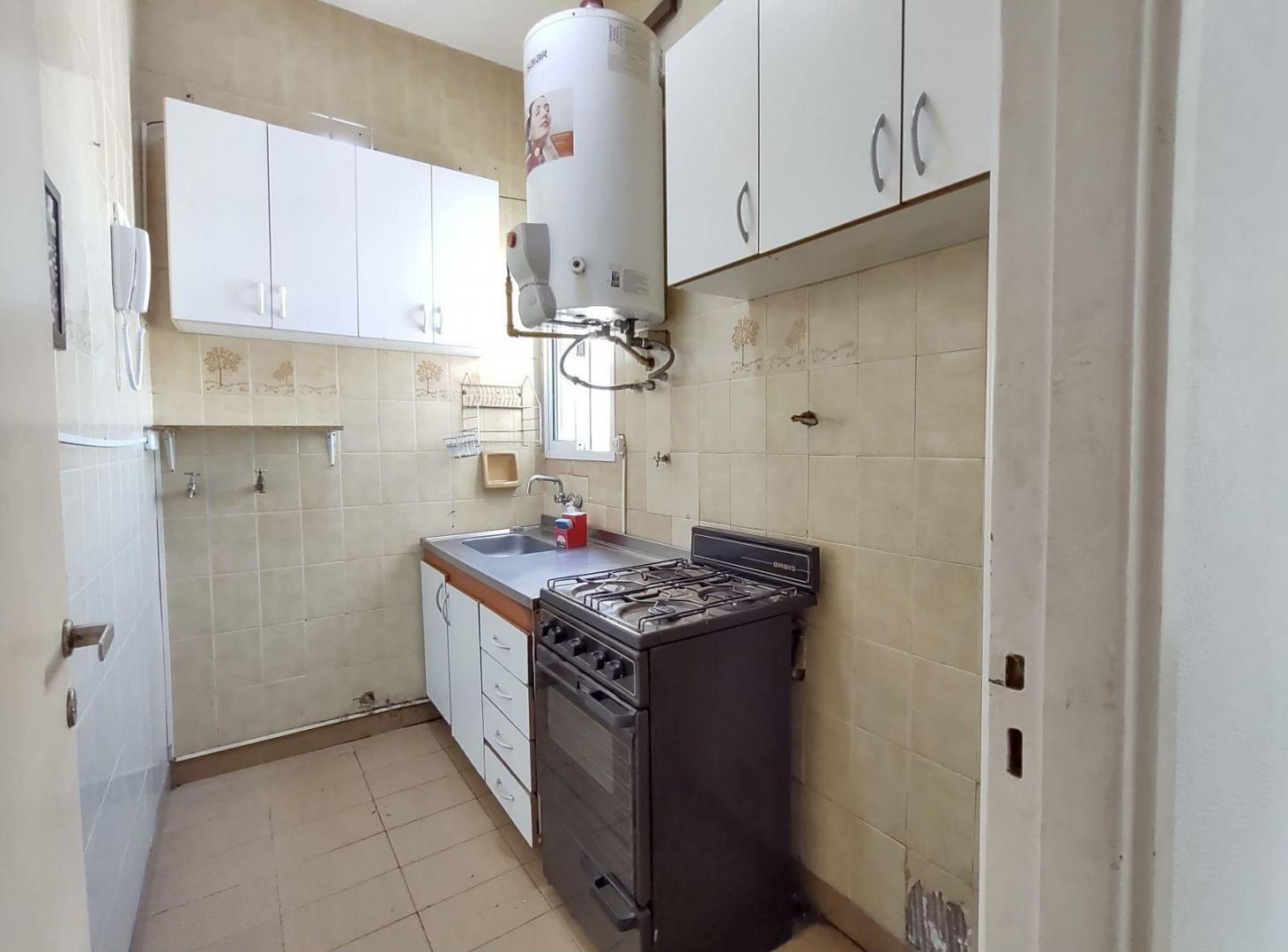 Foto de Luminoso departamento de 2 ambientes con vestidor, imagen 2