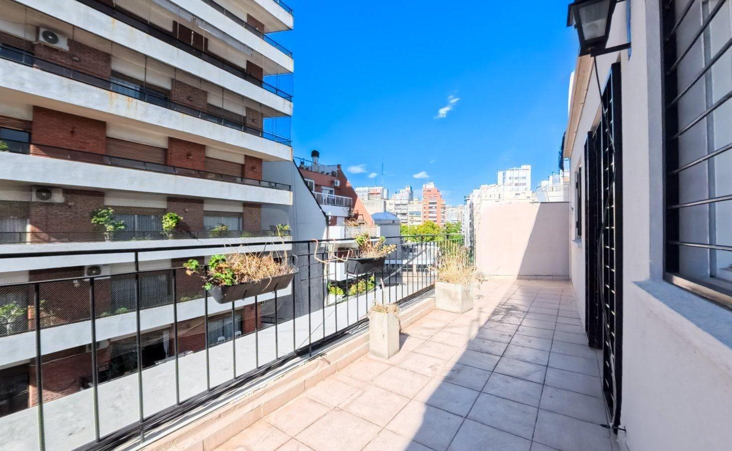 Foto de Excelente 3 Ambientes en Esquina con Balcón Corrido – Súper Luminoso y, imagen 1