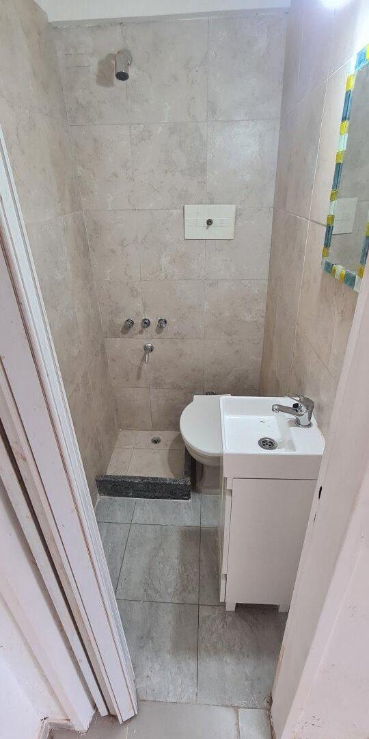 Foto de Monoambiente con kitchinette al contrafrente, muy luminoso, inmejorable, imagen 4
