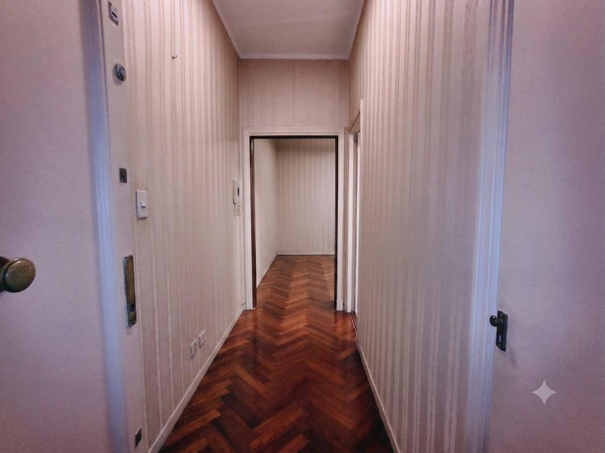 Foto de Departamento 3 ambientes de categoría en Recoleta, imagen 2