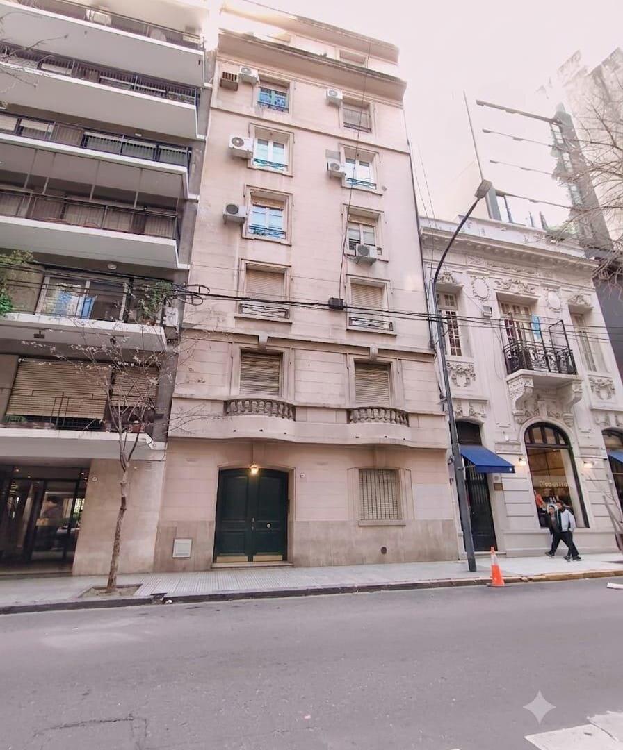 Foto de Departamento 3 ambientes de categoría en Recoleta, imagen 1