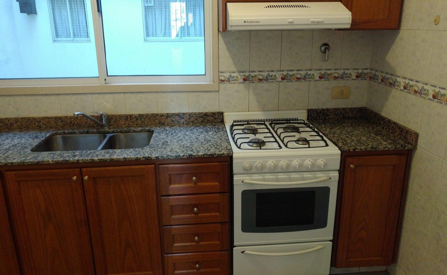 Foto de HERMOSO SEMIPISO DE 3 AMB EN CABALLITO, imagen 5