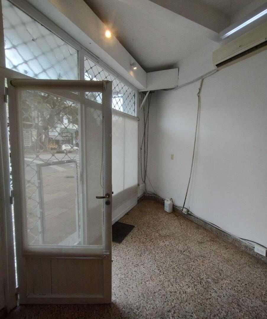 Foto de Local en Alquiler - Bajas expensas - Recién pintado - 23m² - Villa, imagen 5