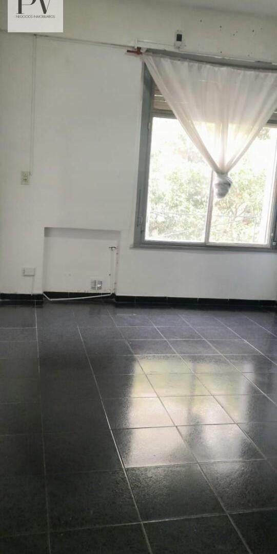 Foto de VENTA DEPARTAMENTO DE DOS AMBIENTES EN ZONA FACULTADES, imagen 1