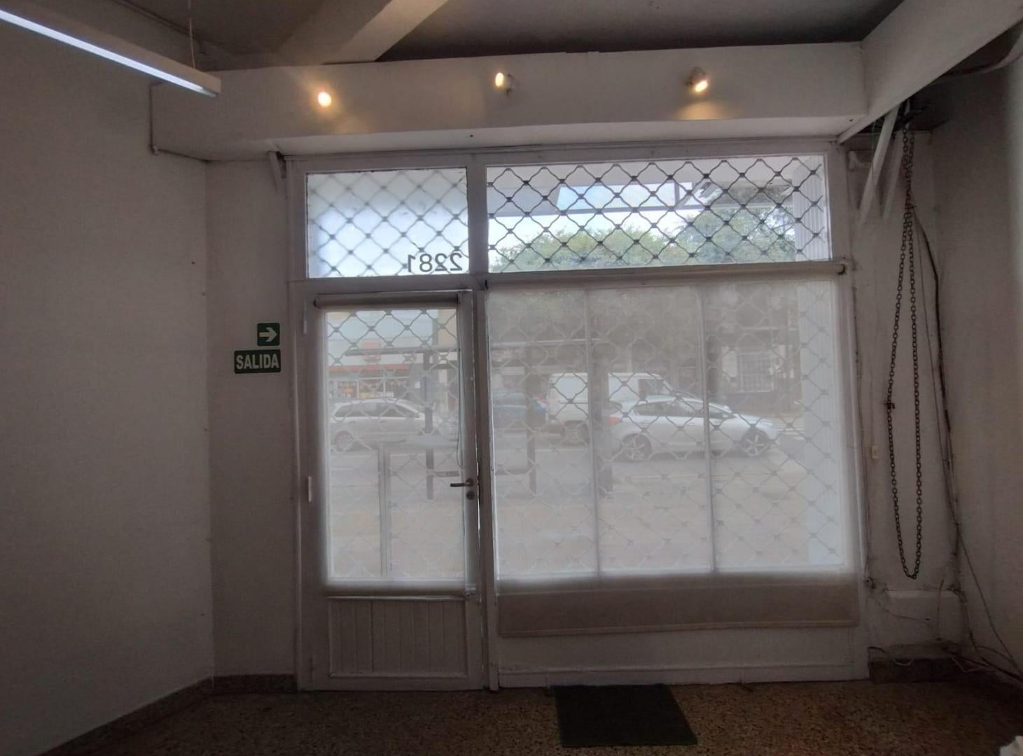 Foto de Local en Alquiler - Bajas expensas - Recién pintado - 23m² - Villa, imagen 3