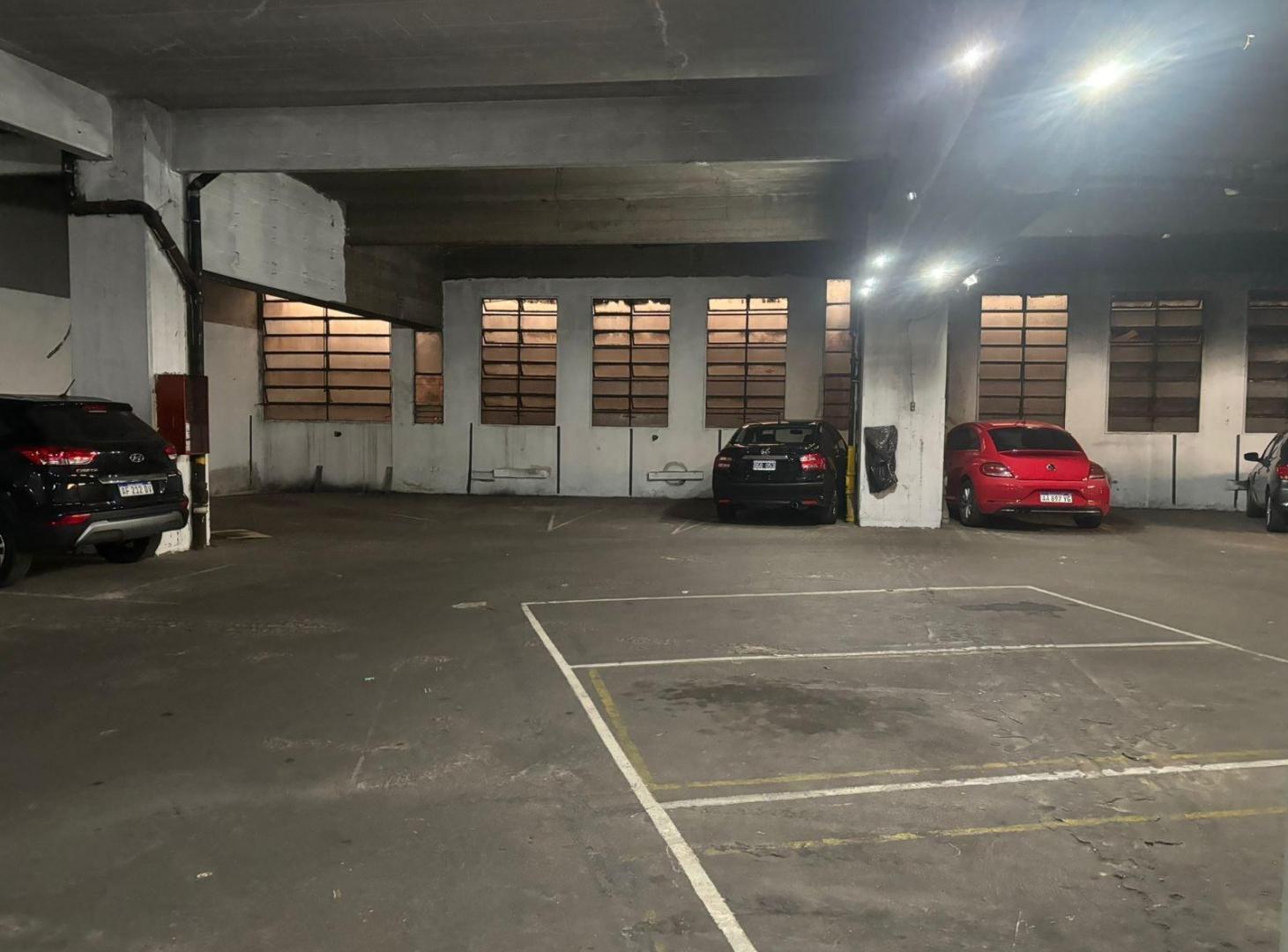Foto de Planta Baja completa uso comercial 630 m2, imagen 5
