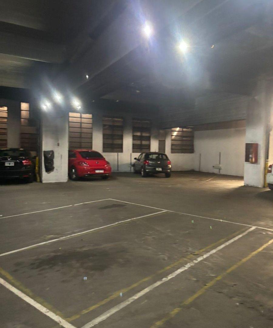 Foto de Planta Baja completa uso comercial 630 m2, imagen 4