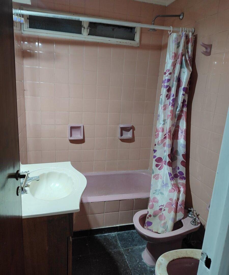 Foto de Dep. 4 Amb al Frente, Piso Alto, Dep. Servicios, Vista Abierta, Cochera., imagen 4