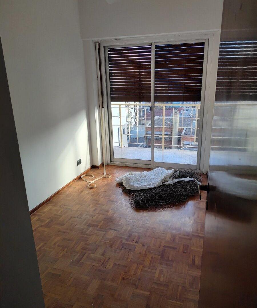 Foto de Dep. 4 Amb al Frente, Piso Alto, Dep. Servicios, Vista Abierta, Cochera., imagen 3