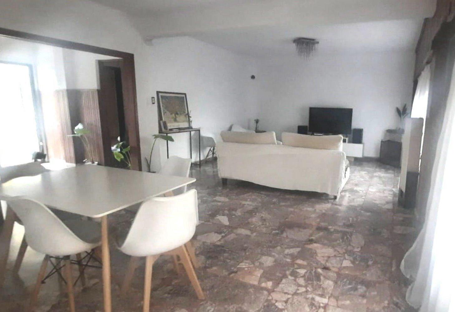 Foto de Casa 5 amb con cochera en Venta en Villa Lugano, imagen 3