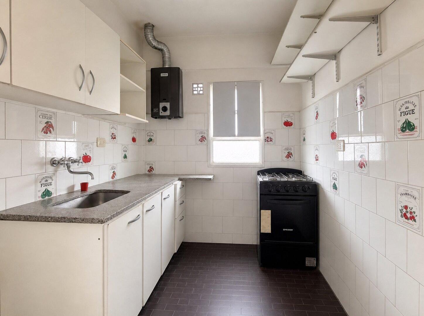 Foto de Departamento 2 ambientes con Balcón en Venta en Parque Patricios, imagen 5
