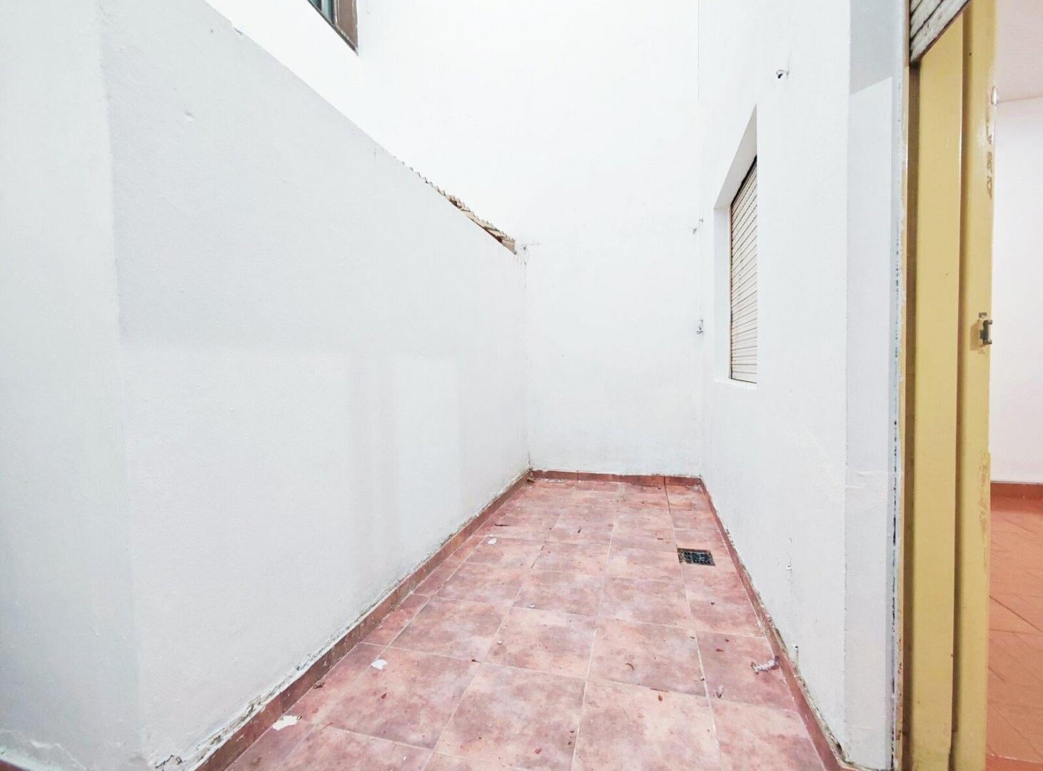 Foto de Apto profesional, Apto Crédito, con Garaje y Patio, Listo para, imagen 4