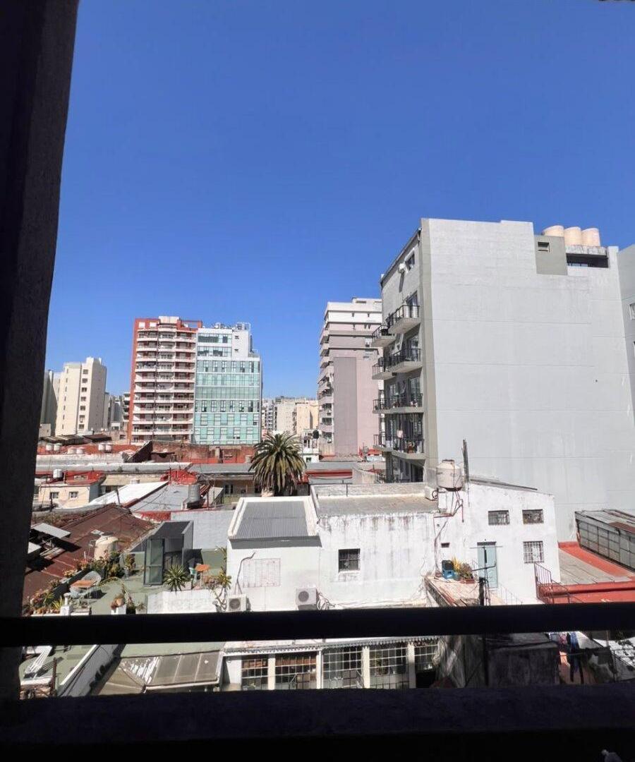 Foto de Excelente MoNOAMBIENTE CON BALCÓN. Terraza y Laundry!, imagen 4