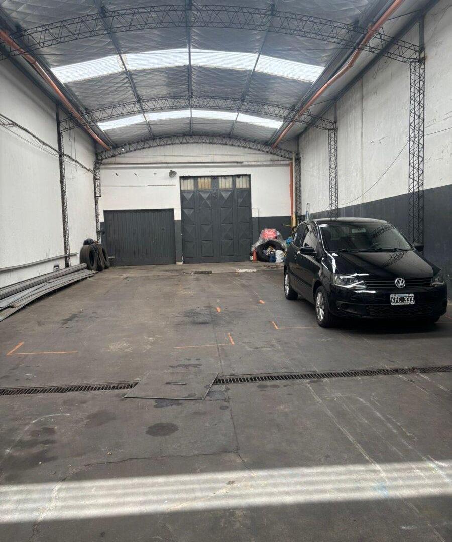 Foto de GALPON EN VENTA VILLA LYNCH, imagen 1