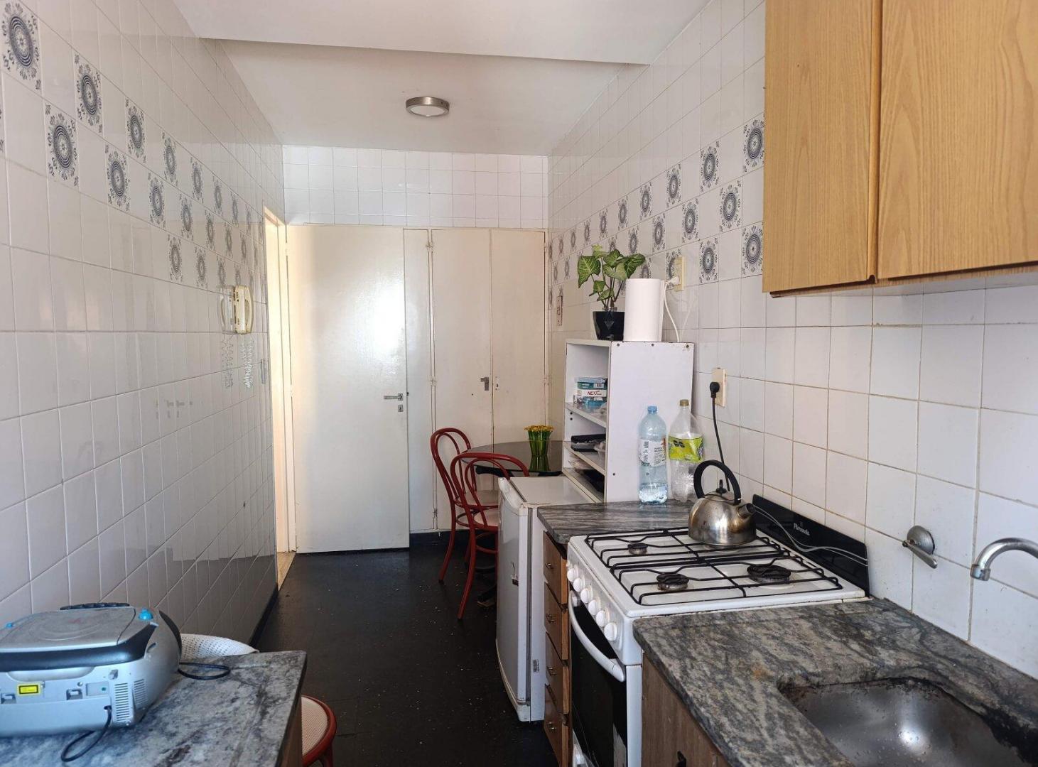 Foto de VENTA!!! Depto 2 ambtes en pleno centro de Villa Urquiza, imagen 2
