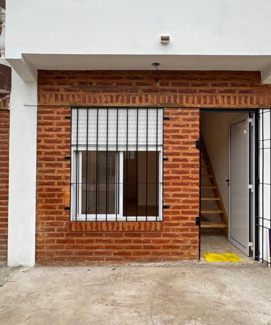 Foto de Venta Duplex 3 ambientes a Estrenar en Mar del Tuyu, imagen 1