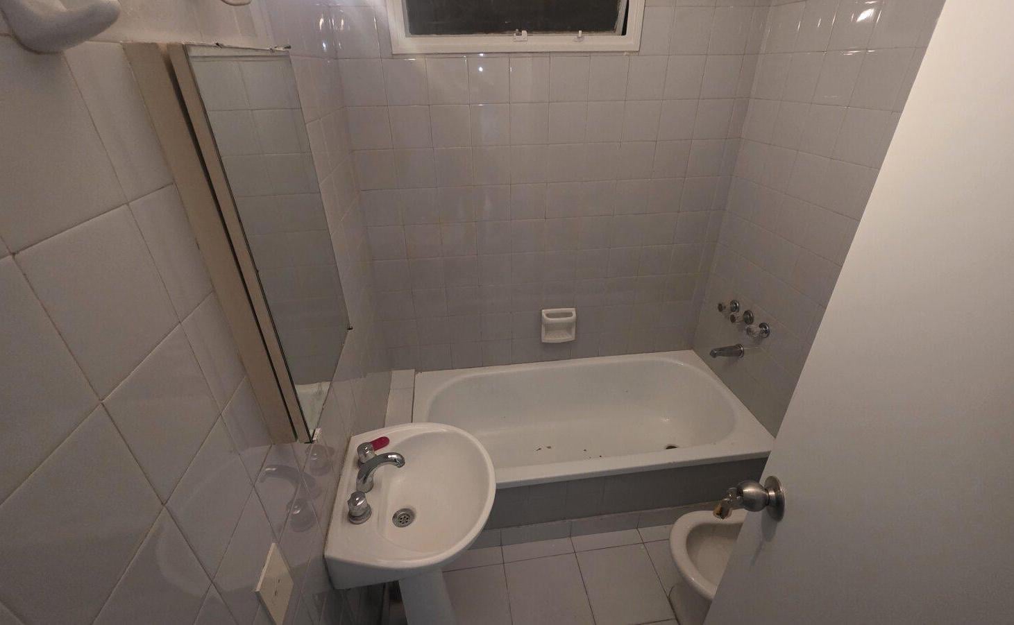 Foto de VENTA DPTO 3 AMBIENTES GRANDES VISTA ABIERTA FLORIDA y Av Córdoba, imagen 4