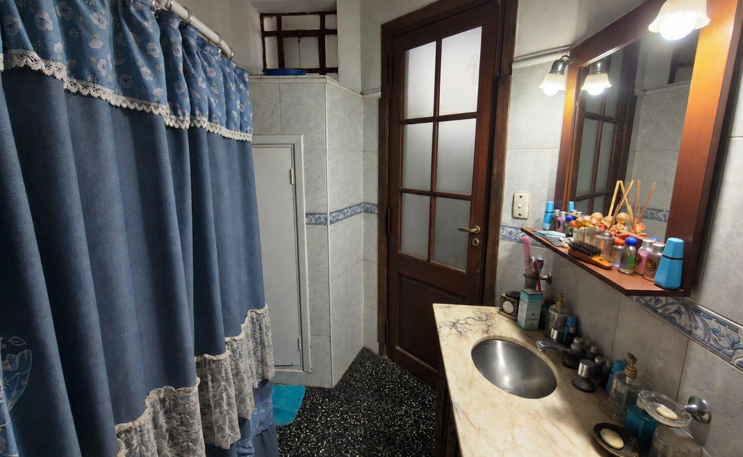 Foto de PH en Venta en Balvanera, imagen 3
