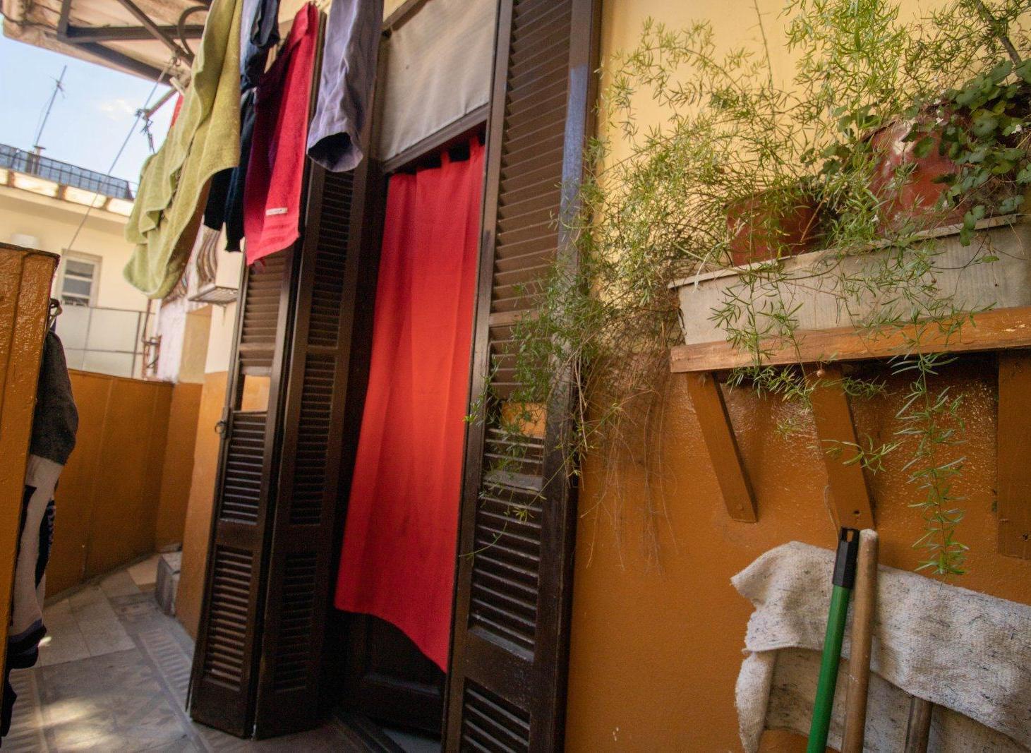 Foto de Casa con dos entradas - PB y 1er Piso- 472m² - Hotel familiar/Pensión, imagen 4
