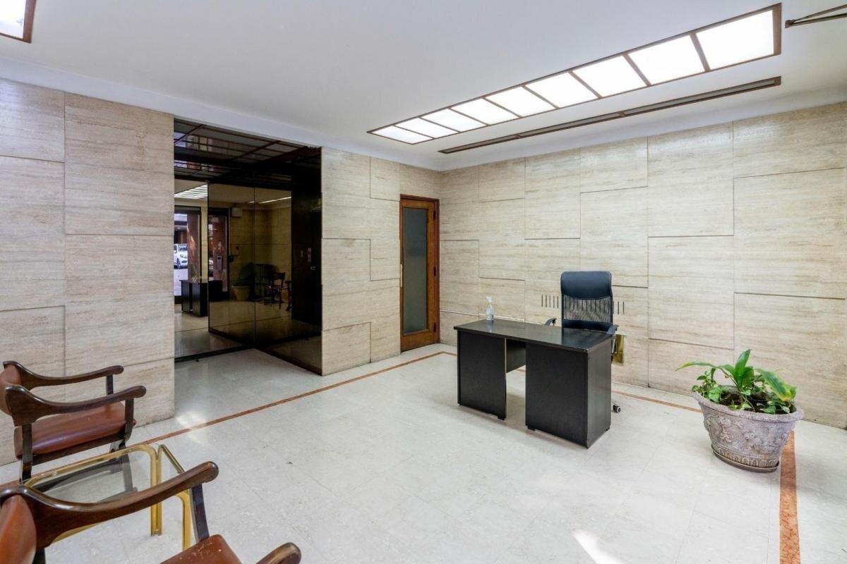Foto de Recoleta, Galileo 2400, 4 amb, 203m2, 1 cochera, vista al frente, VENTA, imagen 2