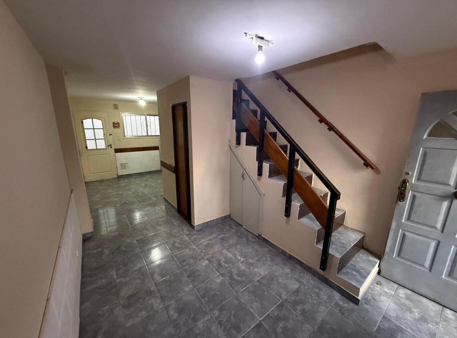 Foto de Venta duplex 3 ambientes en Villa Luzuriaga, imagen 1