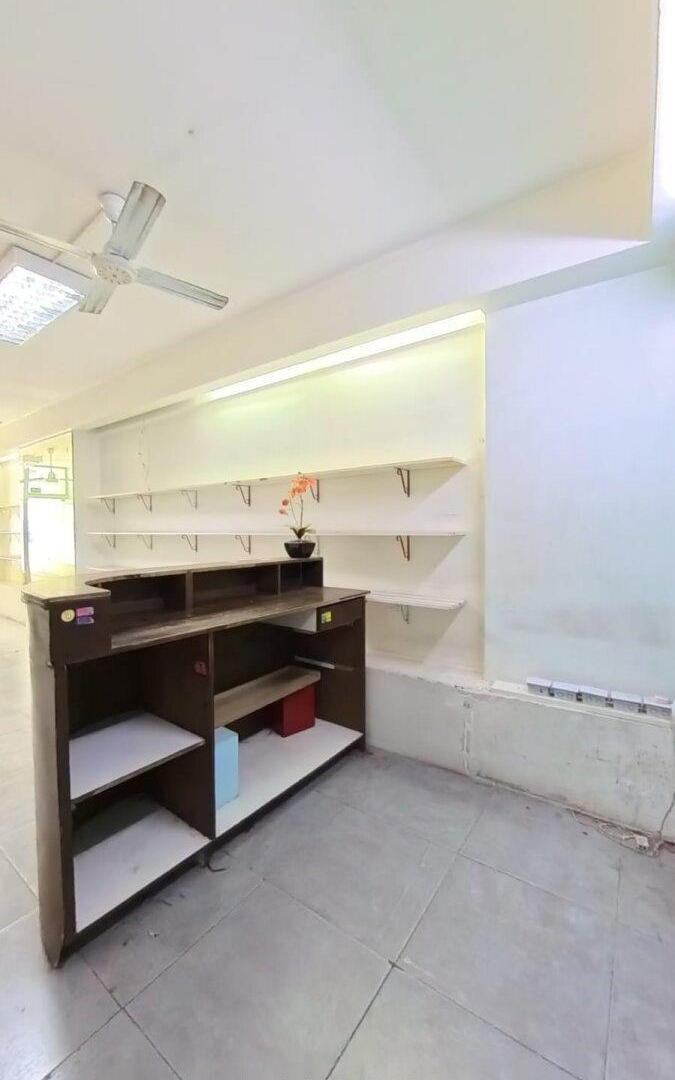 Foto de LOCAL A LA VENTA I EXCELENTE UBICACION, imagen 4