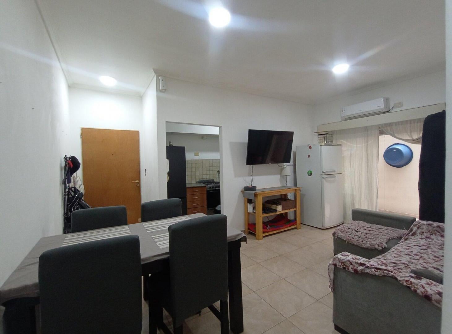 Foto de 2 ambientes con patio y Cochera, Apto crédito, imagen 3