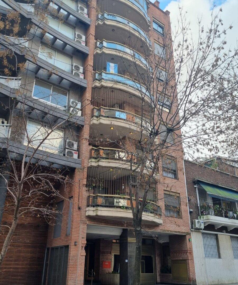 Foto de Venta precioso departamento de tres ambientes con cochera, situado, imagen 1