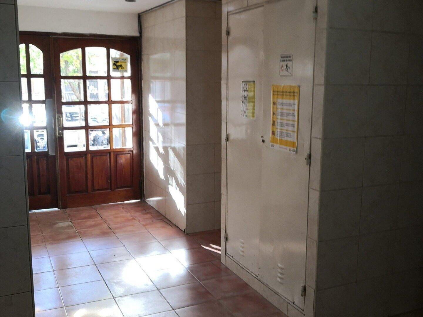 Foto de MATADEROS - DEPTO EN VENTA - 3 AMBIENTES - AL FRENTE - CON BALCON - EN, imagen 3