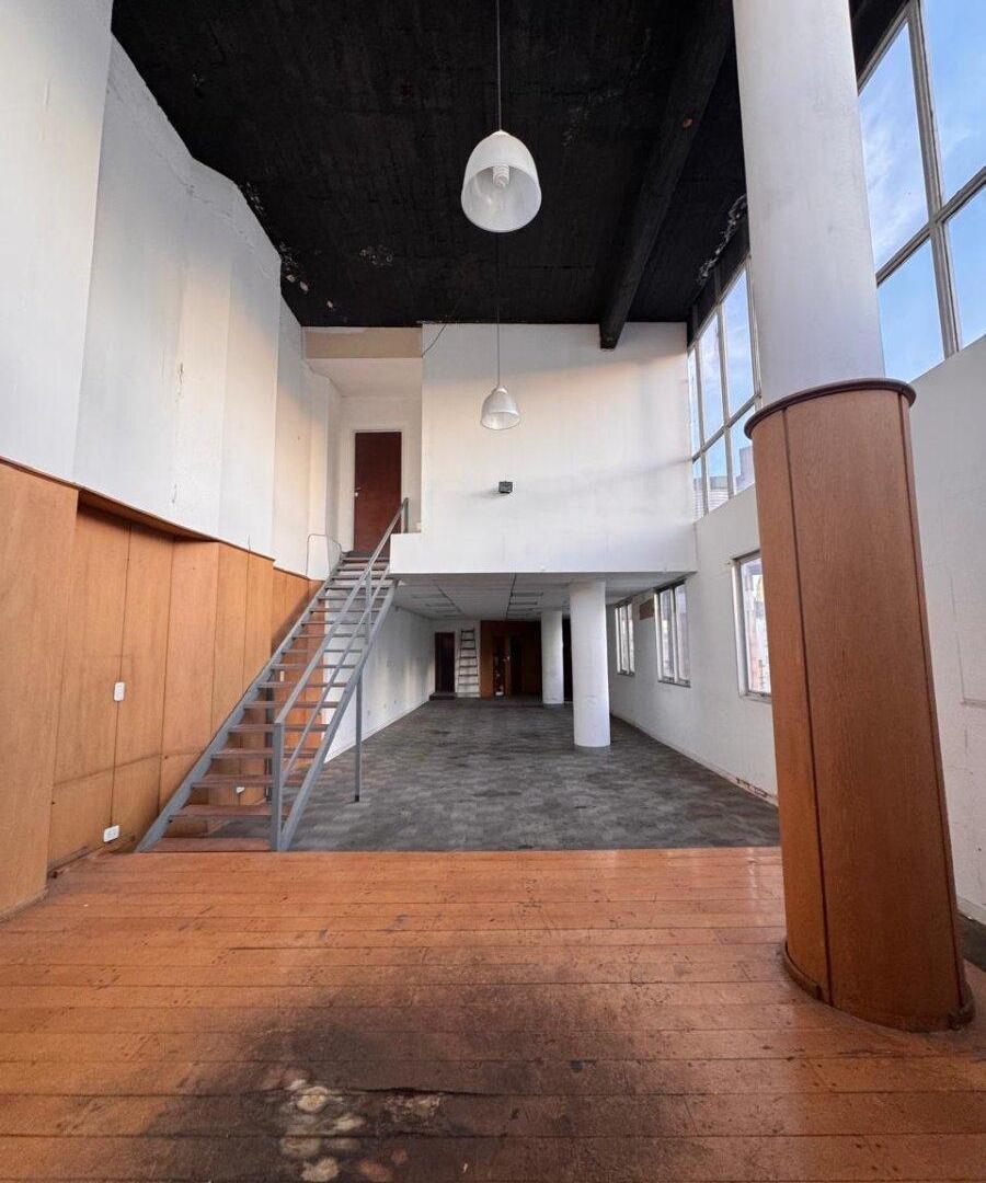 Foto de Alquiler Comercial: Galpones / Depósitos / Oficinas, imagen 2